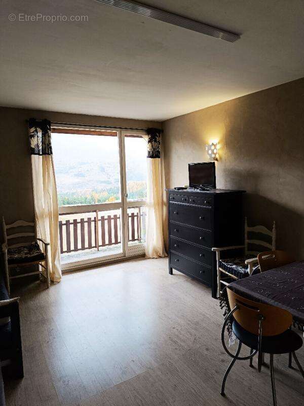 Appartement à SAINT-ETIENNE-EN-DEVOLUY
