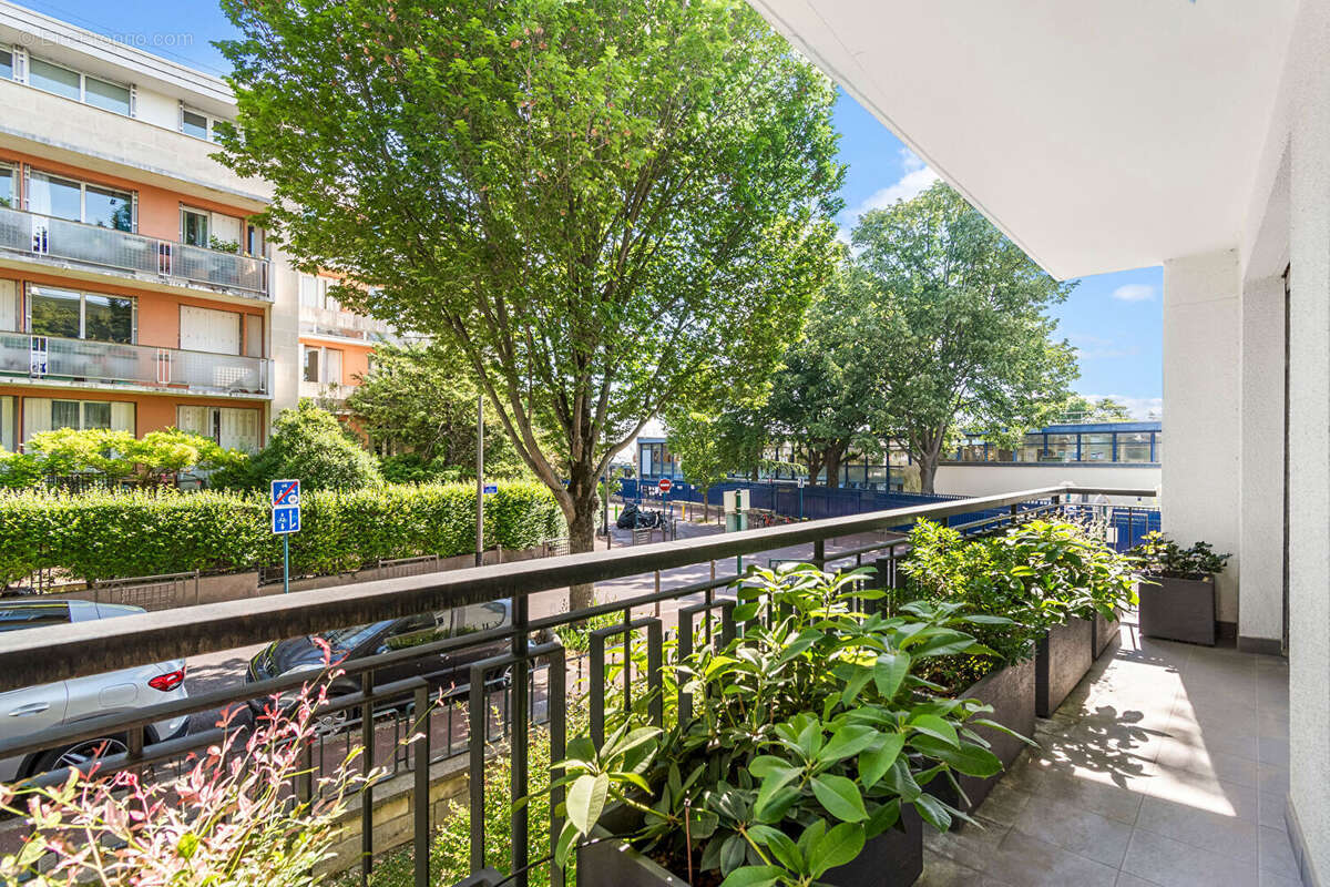 Appartement à SURESNES