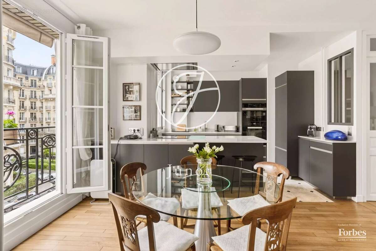 Paris 16e - RANELAGH - Appartement - 4 pièces - 85,32m² Carrez - 2 chambres - photo 3
