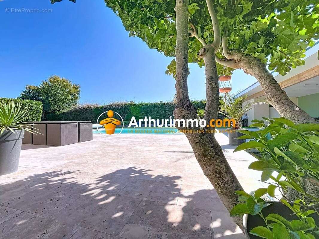 Maison à BOURGOIN-JALLIEU