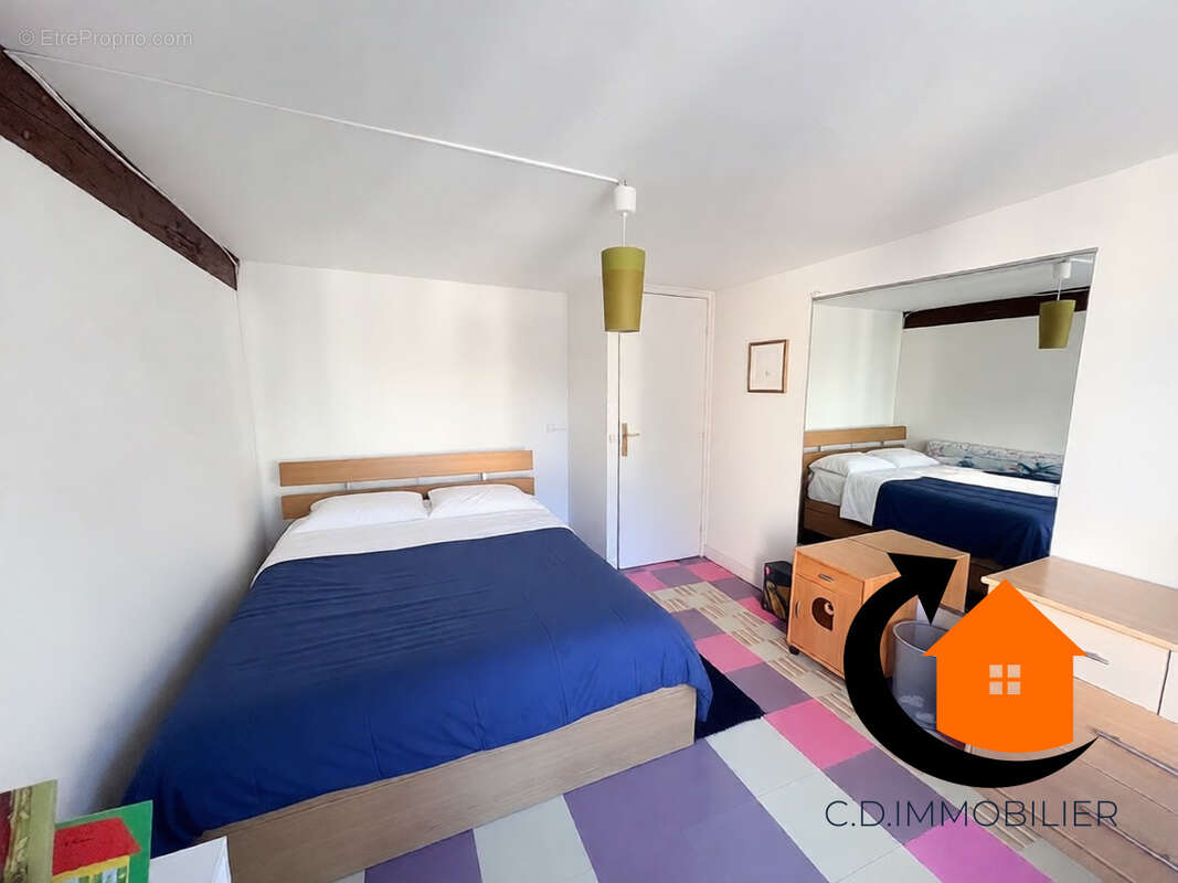 Appartement à COURVILLE-SUR-EURE