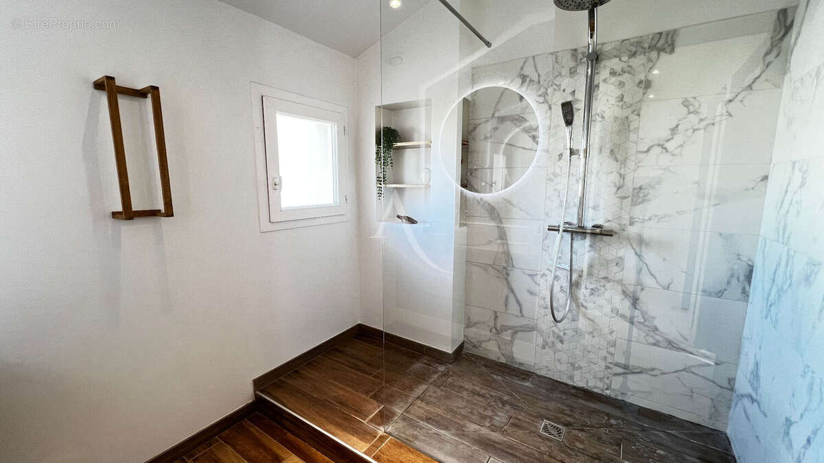 Maison à SAINT-SULPICE-DE-ROYAN