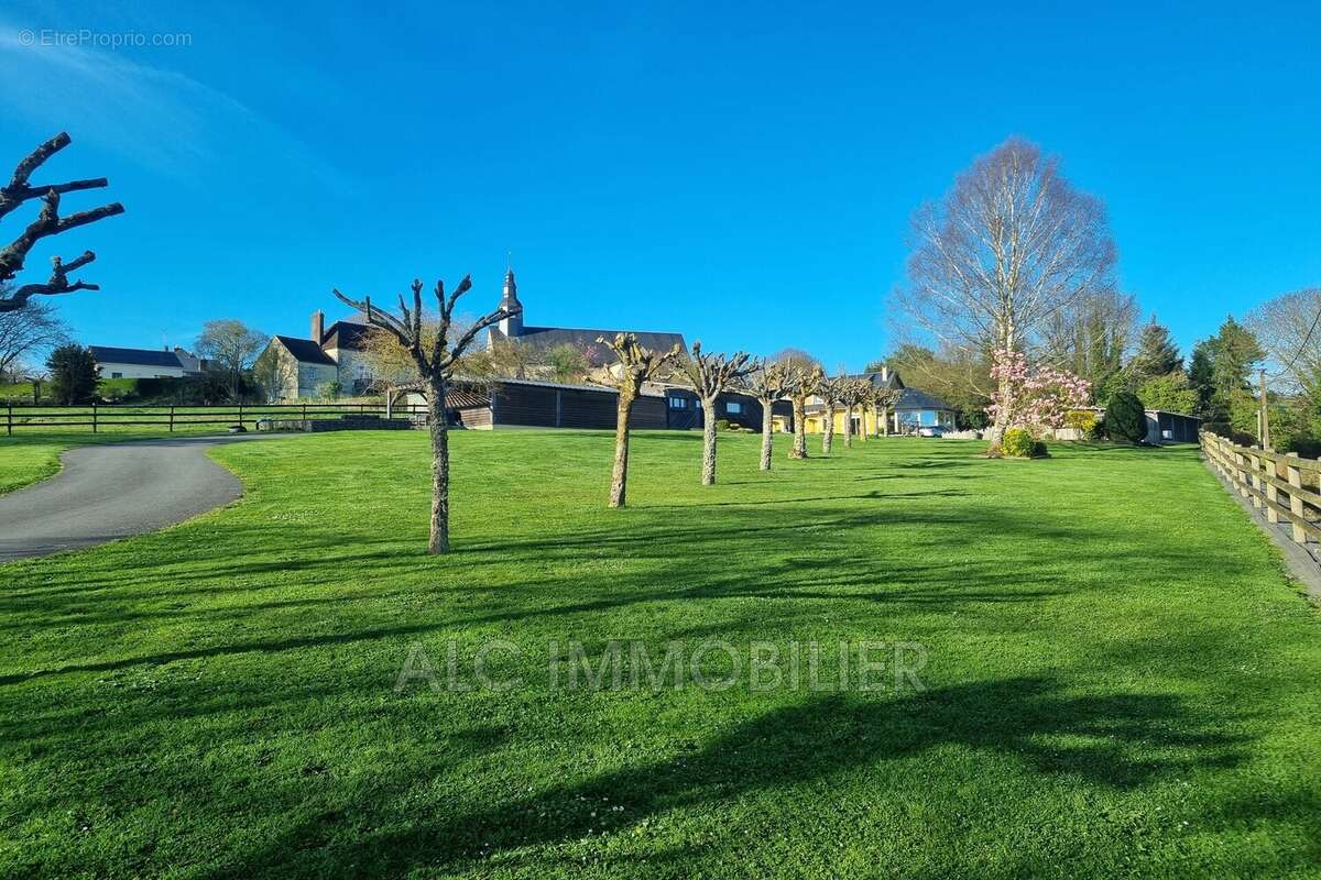 Maison 169 m² à Coulonges-Sur-Sarthe  - photo 8