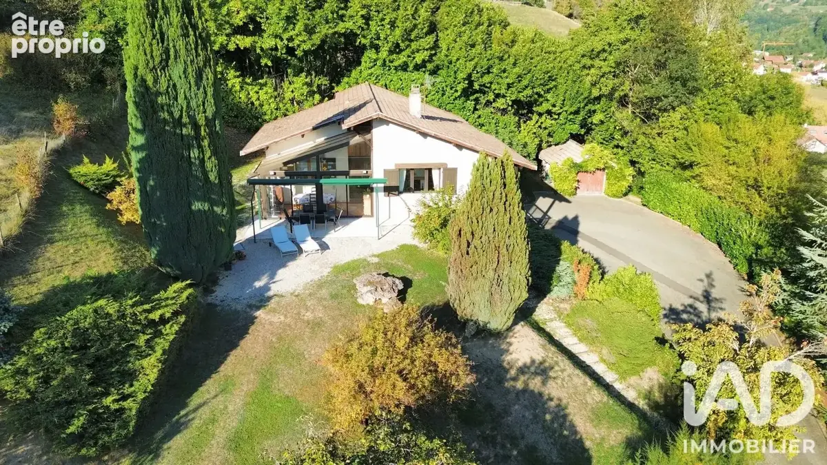 Photo 1 - Maison à SAINT-PIERRE-D'ALLEVARD