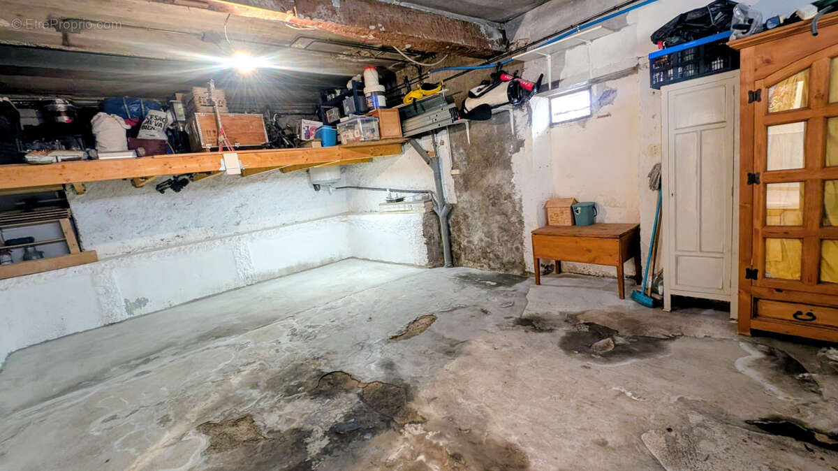 Maison à LAROQUE-DES-ALBERES