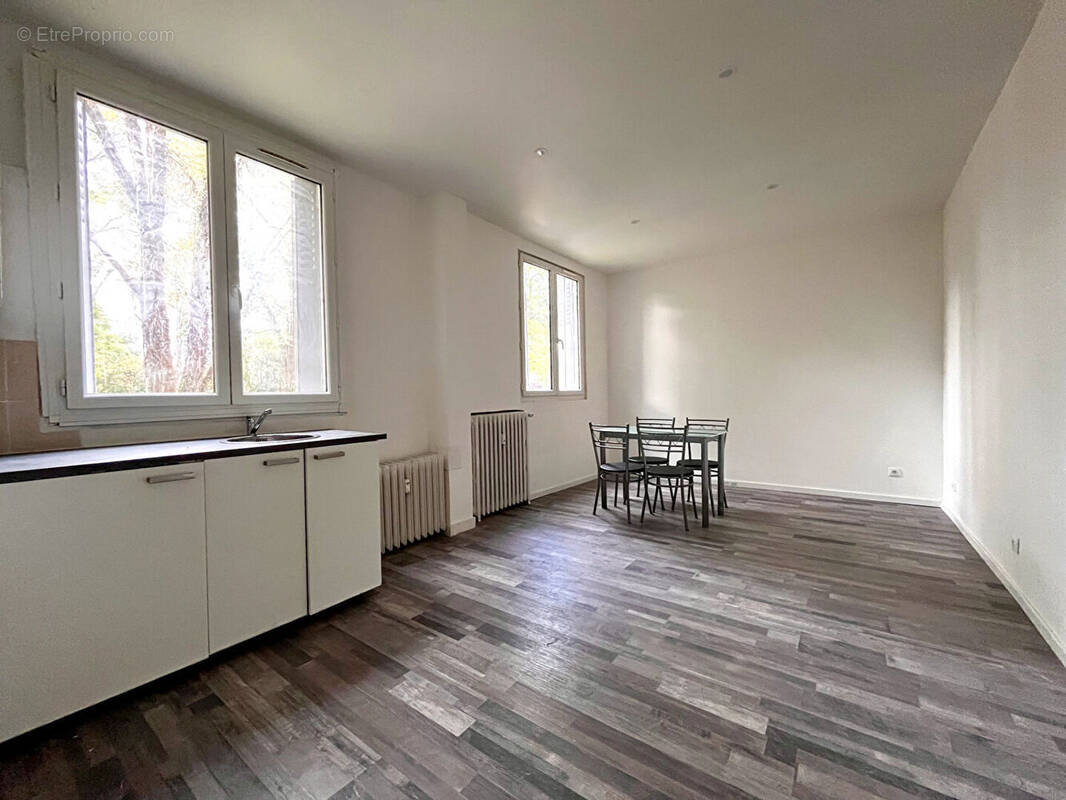 Appartement à RIS-ORANGIS