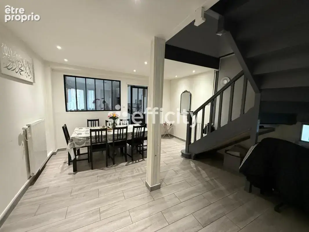 Maison 103 m² à Saint-Just-En-Chaussee  - photo 3