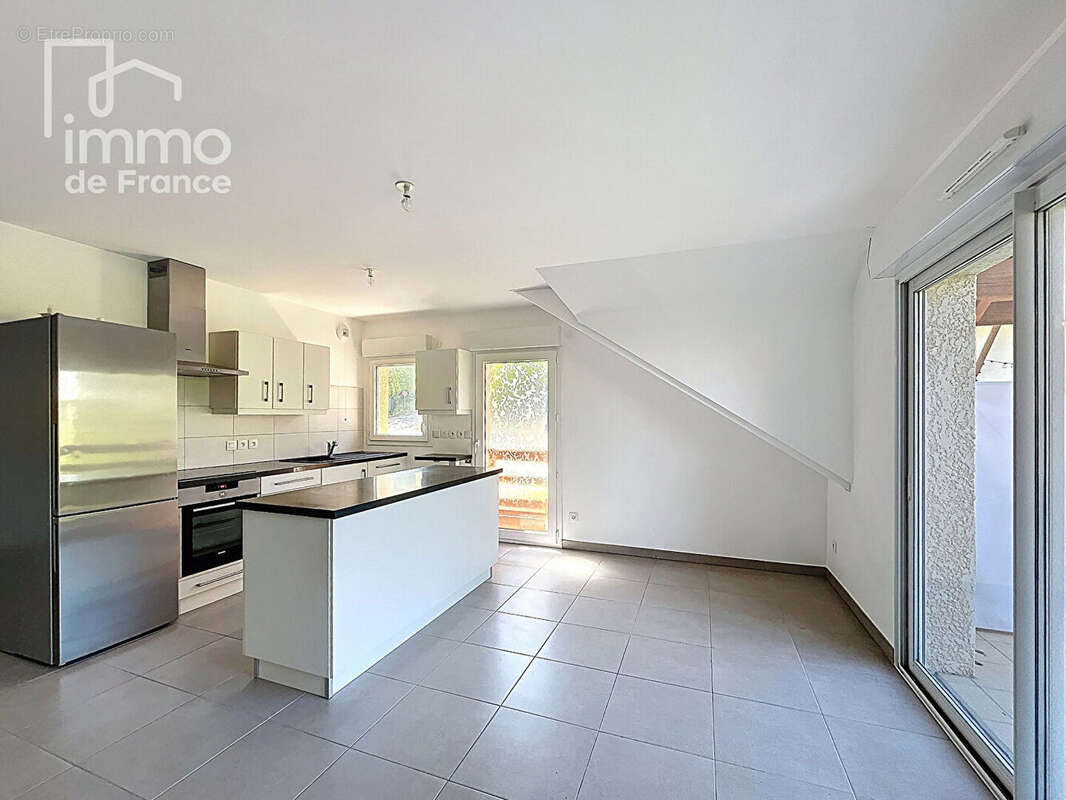 Appartement à ARCHAMPS