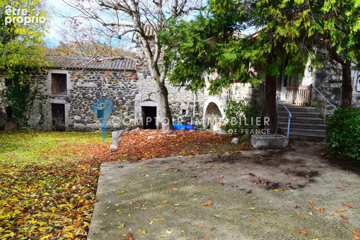 Dépt. 07 - A VENDRE à LAVILLEDIEU - Maison ancienne en pierres de 130  m2 env. + 150 m2 + terrain constructibl - photo 14