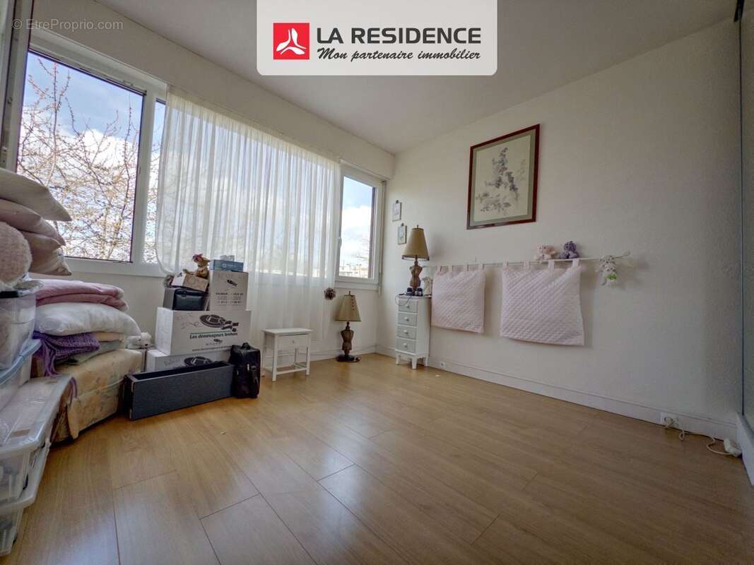 Appartement à NOISY-LE-ROI