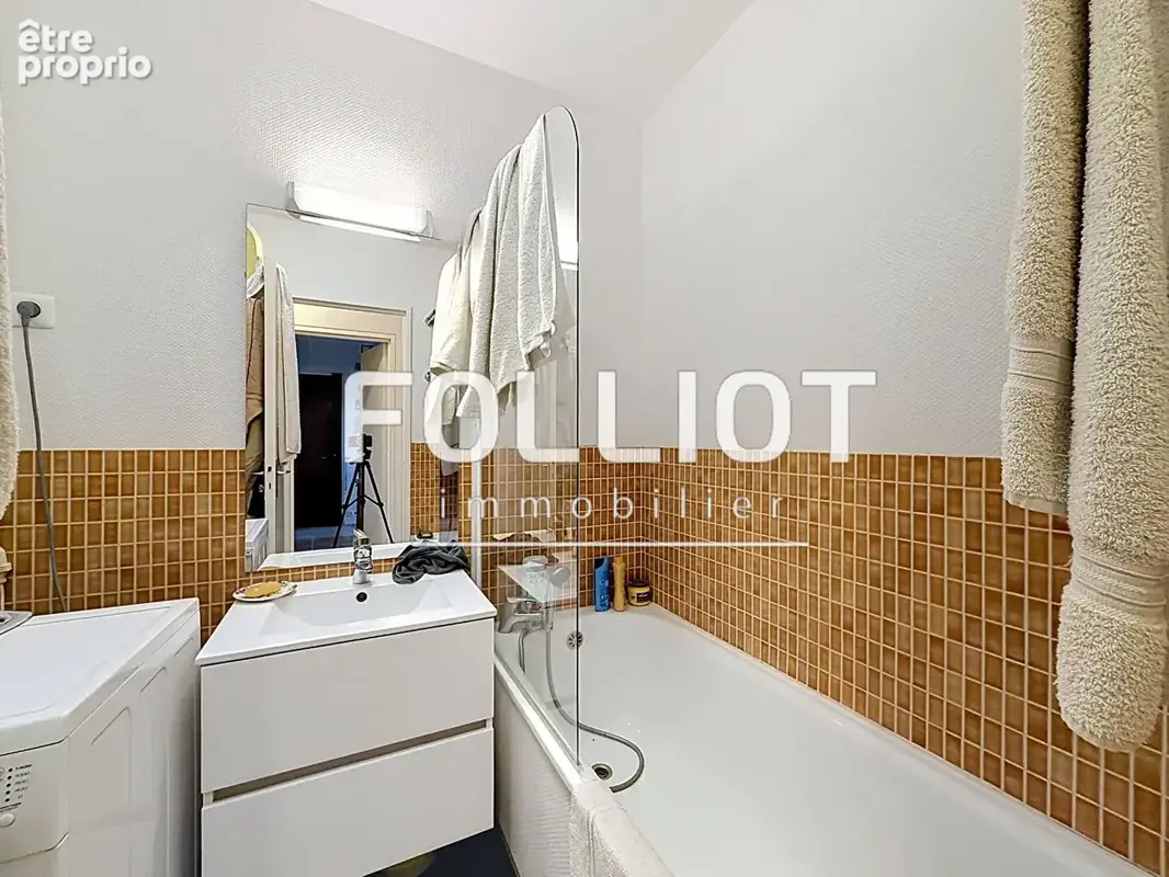 A VENDRE Appartement Caen 3 pièces 71 m2 - photo 4