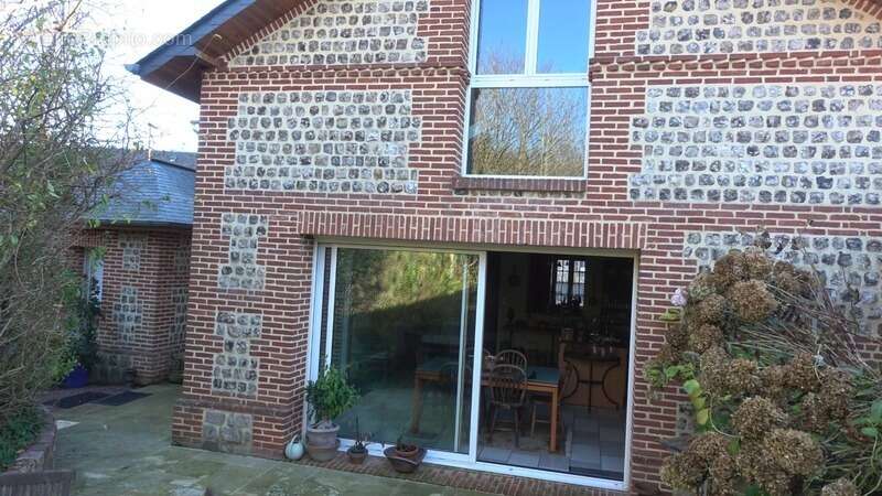 Maison à GRAINVILLE-LA-TEINTURIERE