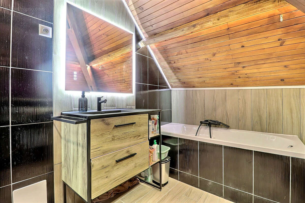 Maison à VILLIERS-LE-BEL