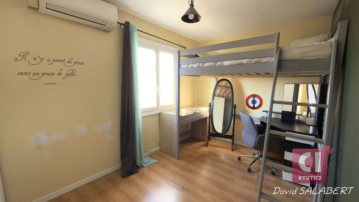 Maison à PUGET-VILLE