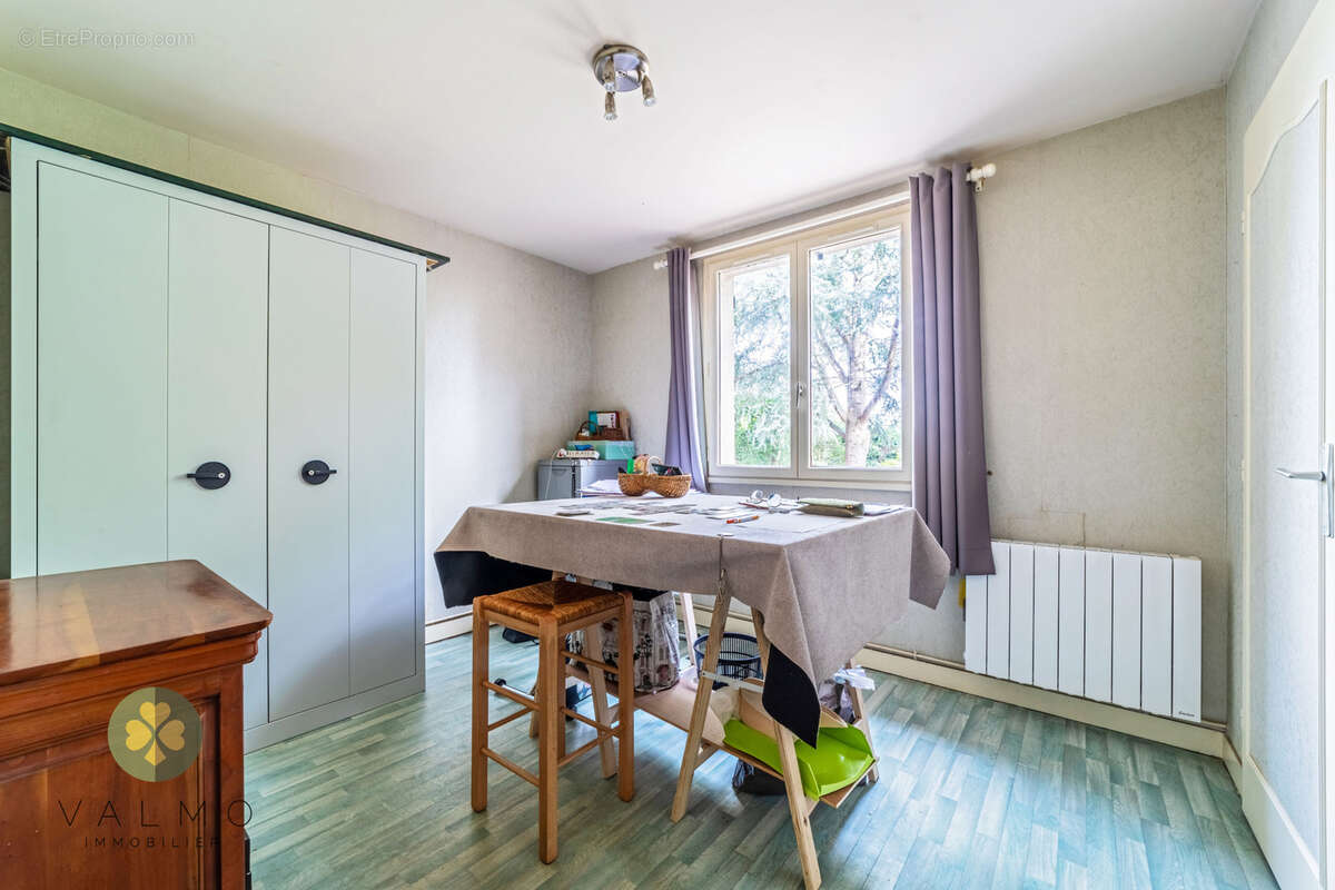 Maison à CONDE-SUR-VESGRE