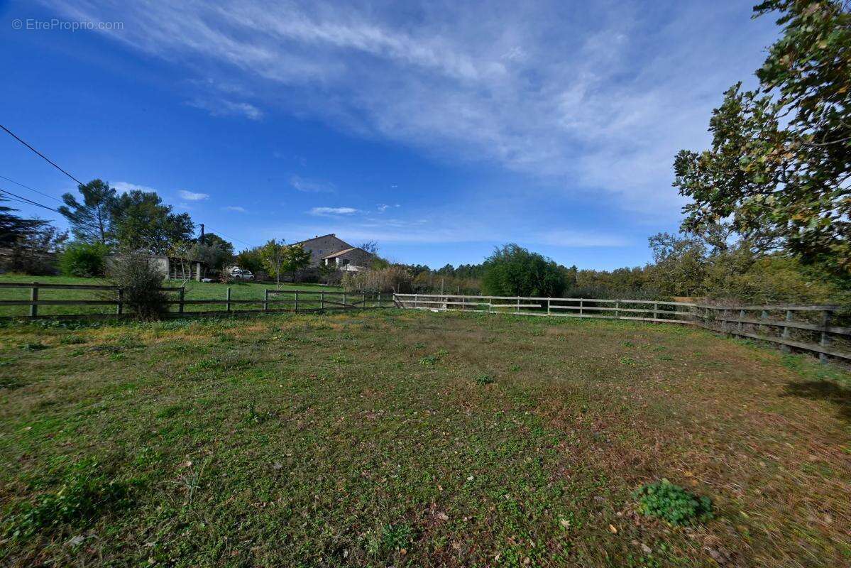 Maison à SAINT-ALBAN-AURIOLLES