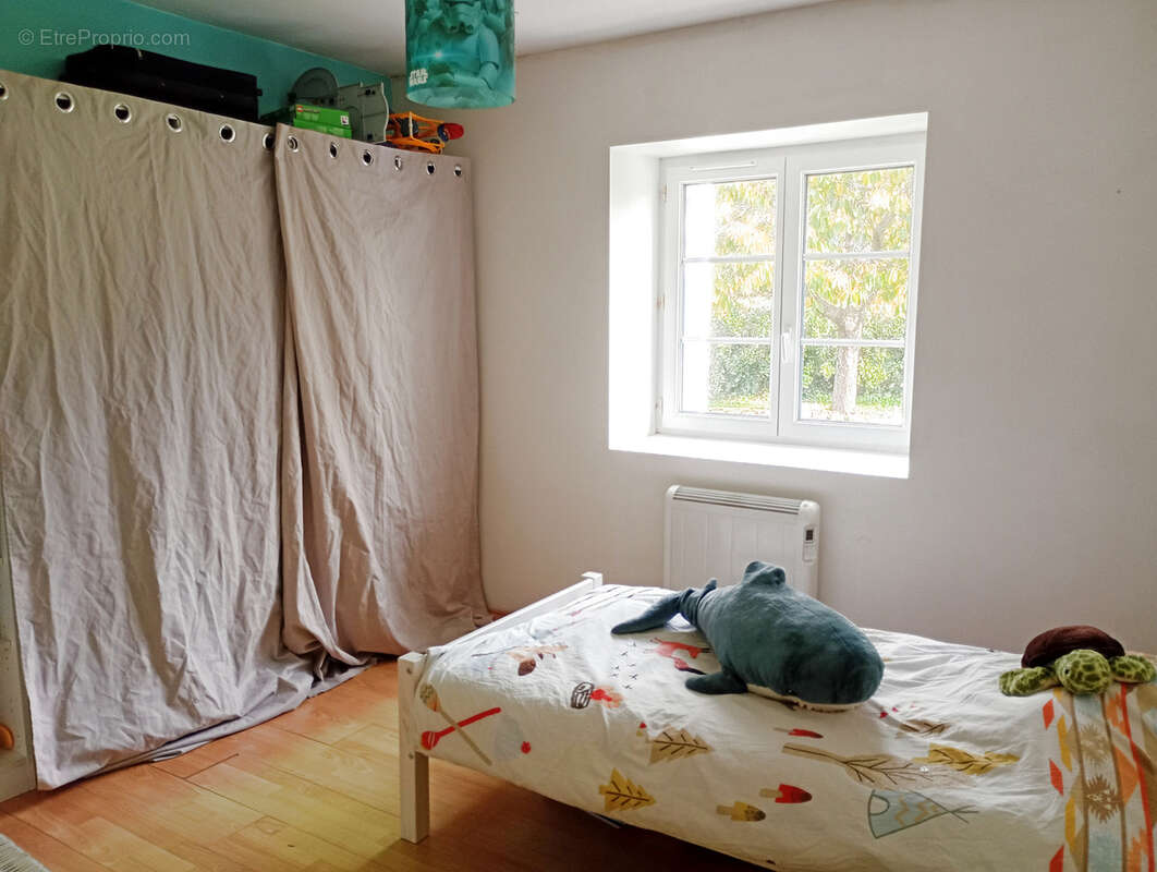 Maison à BOURG-CHARENTE