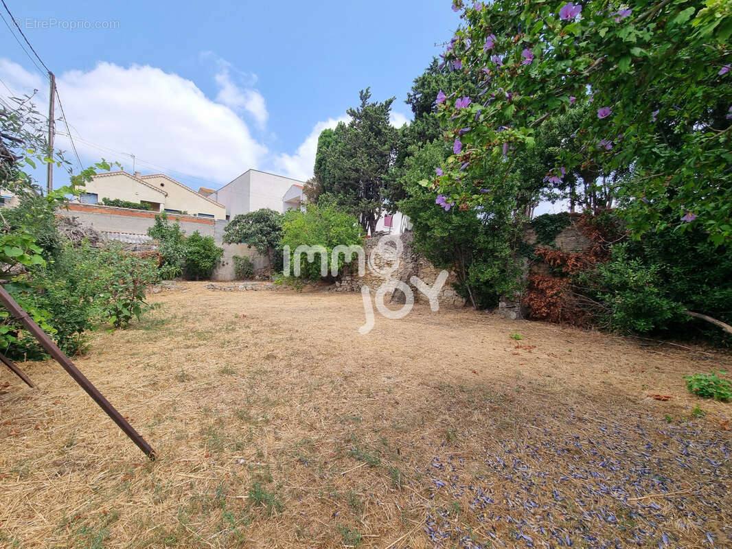 Terrain constructible hors lotissement - OUVEILLAN - photo 3