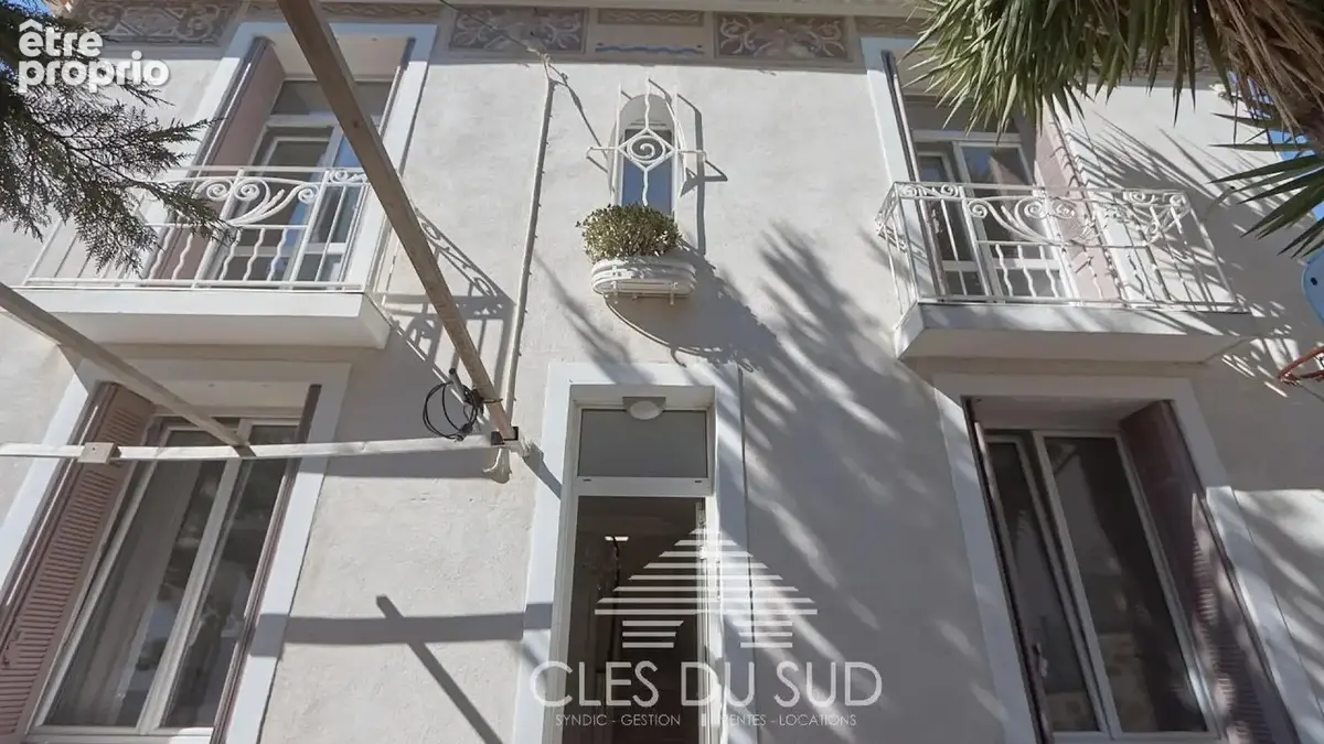 Maison de ville bourgeoise à vendre Toulon Claret-Valbourdin 5 c - photo 2