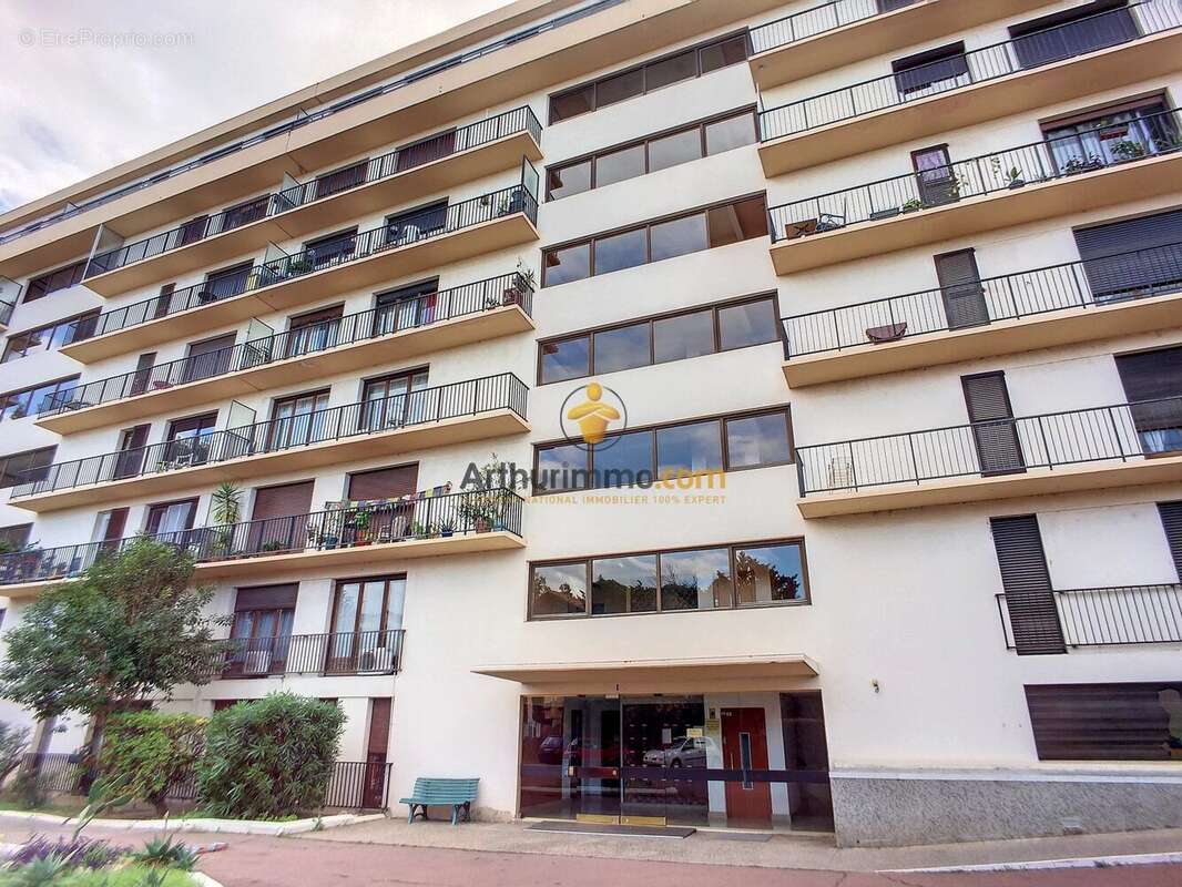 Commerce à PERPIGNAN