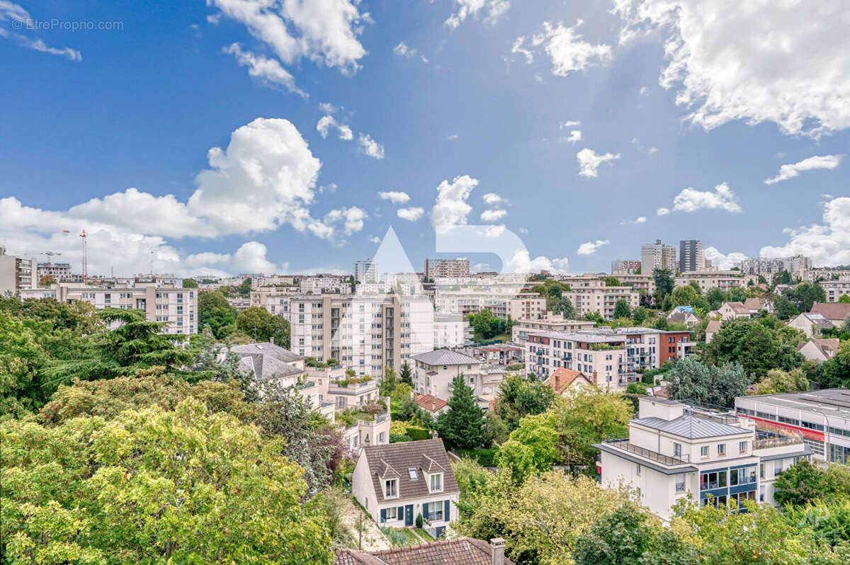 Appartement à RUEIL-MALMAISON