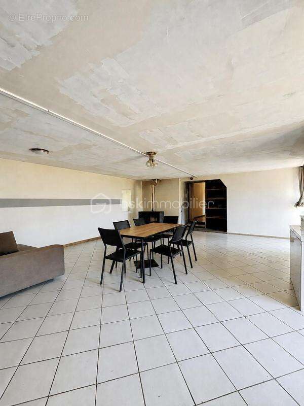 Maison a finir de rénover 180m2 à Janvilliers - photo 2