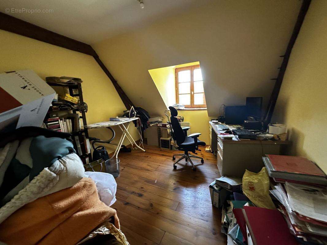 Maison à VICQ-SUR-BREUILH