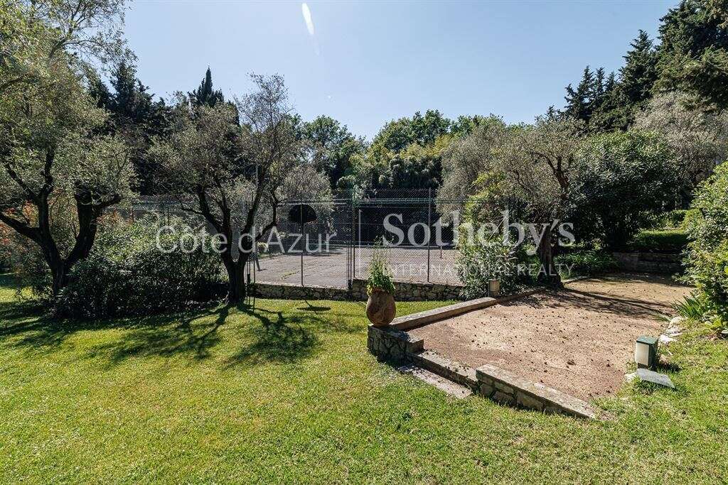 Vence, bastide du XVIIIe siècle rénovée avec parc d'un hectare, piscine, tennis et maisons d'amis - photo 19