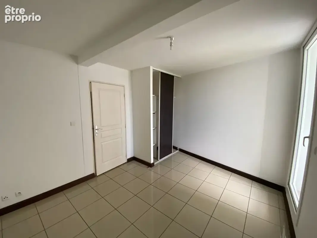 Appartement 61 m² à La Possession  - photo 9