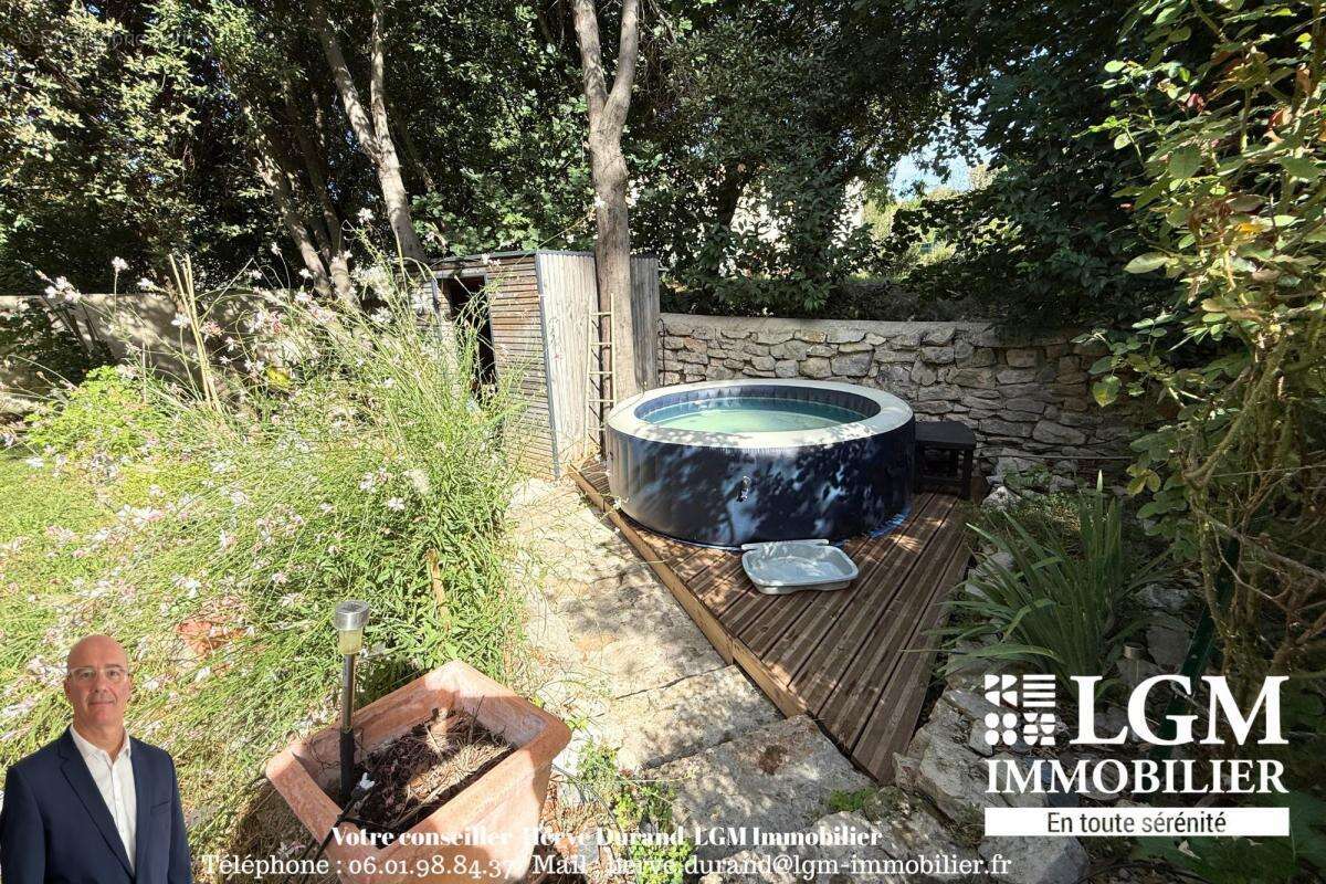 Maison à SAINT-BAUZILLE-DE-MONTMEL