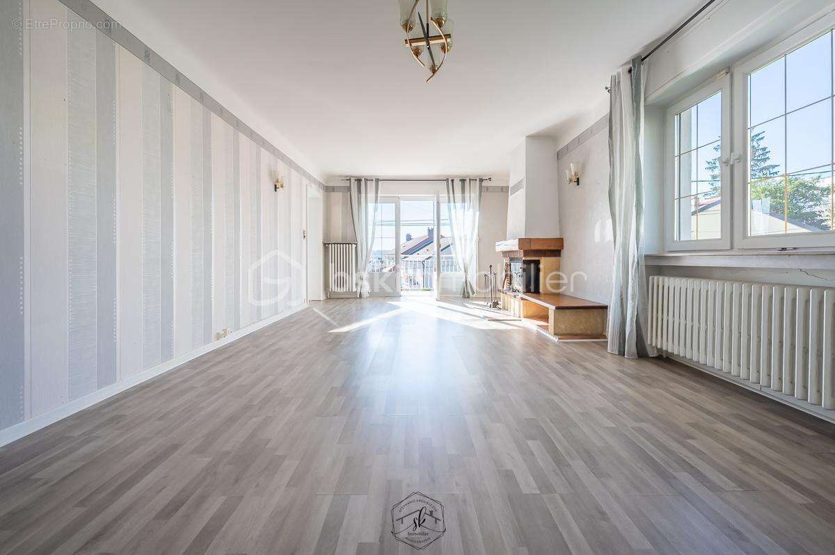 Maison à MARANGE-SILVANGE