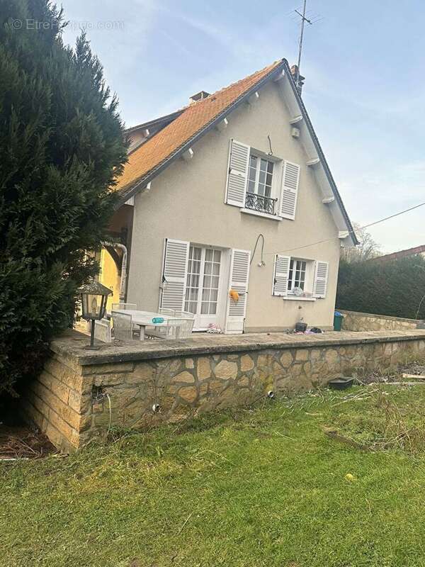 Maison à VEMARS