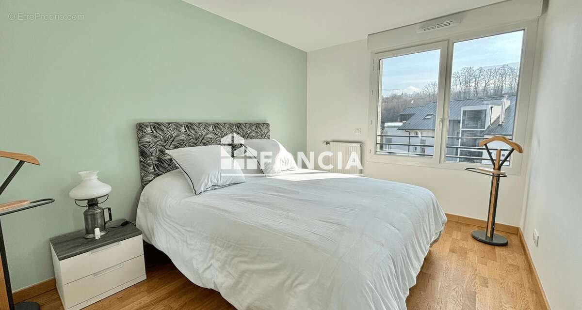 GRESY-SUR-AIX, en dernier étage, élégant T4 duplex de 95.51m2 avec garage - photo 10