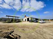 Commerce à CELLES-SUR-BELLE