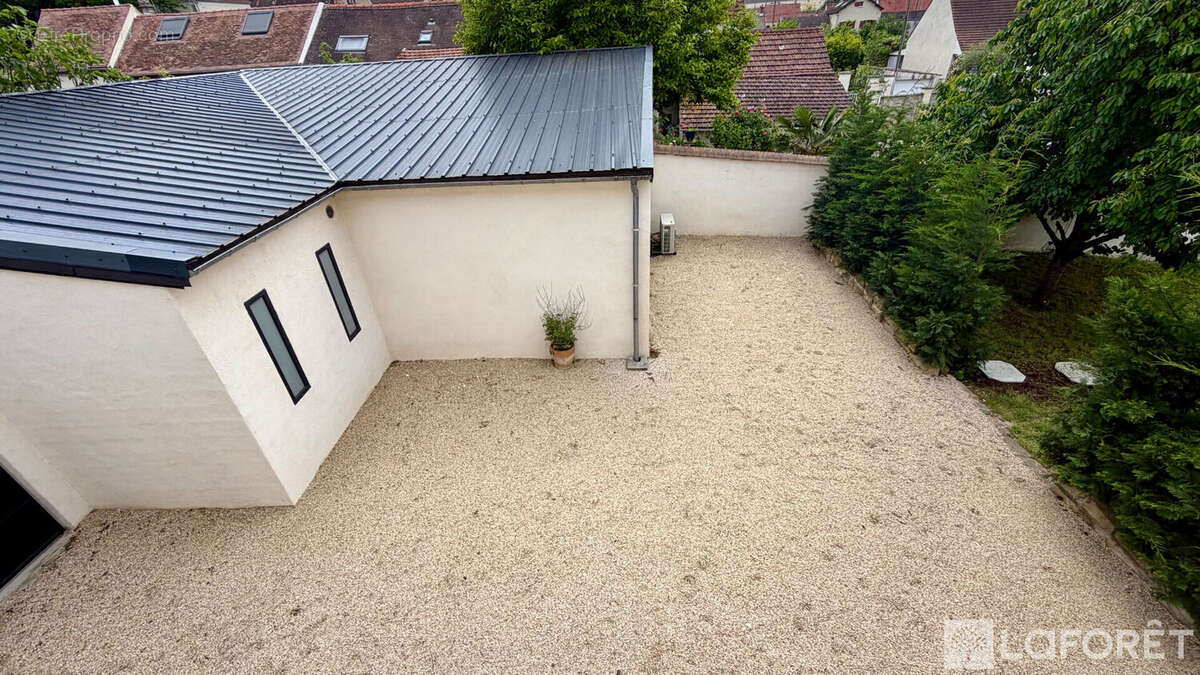 Maison à CHAMPAGNE-SUR-SEINE