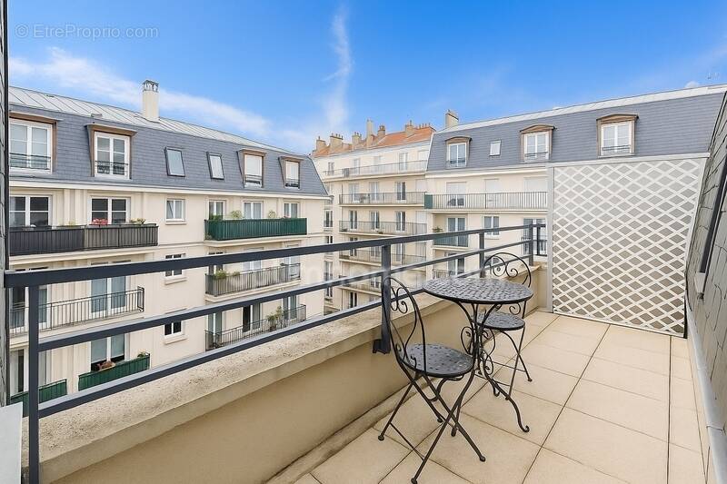 Appartement à MAISONS-ALFORT