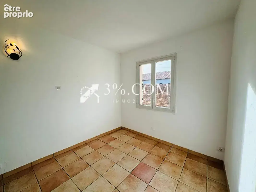 Appartement 4 pièces 72 m² à vendre à Cogolin (83310) - photo 6