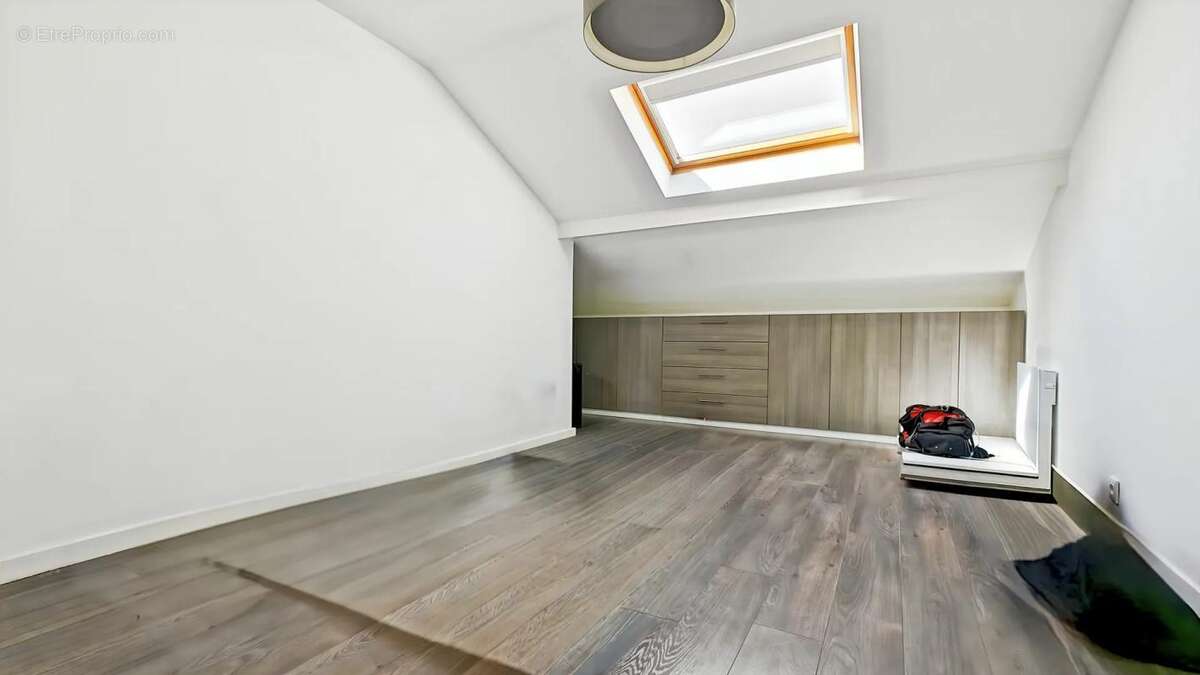 Appartement à MONTLHERY