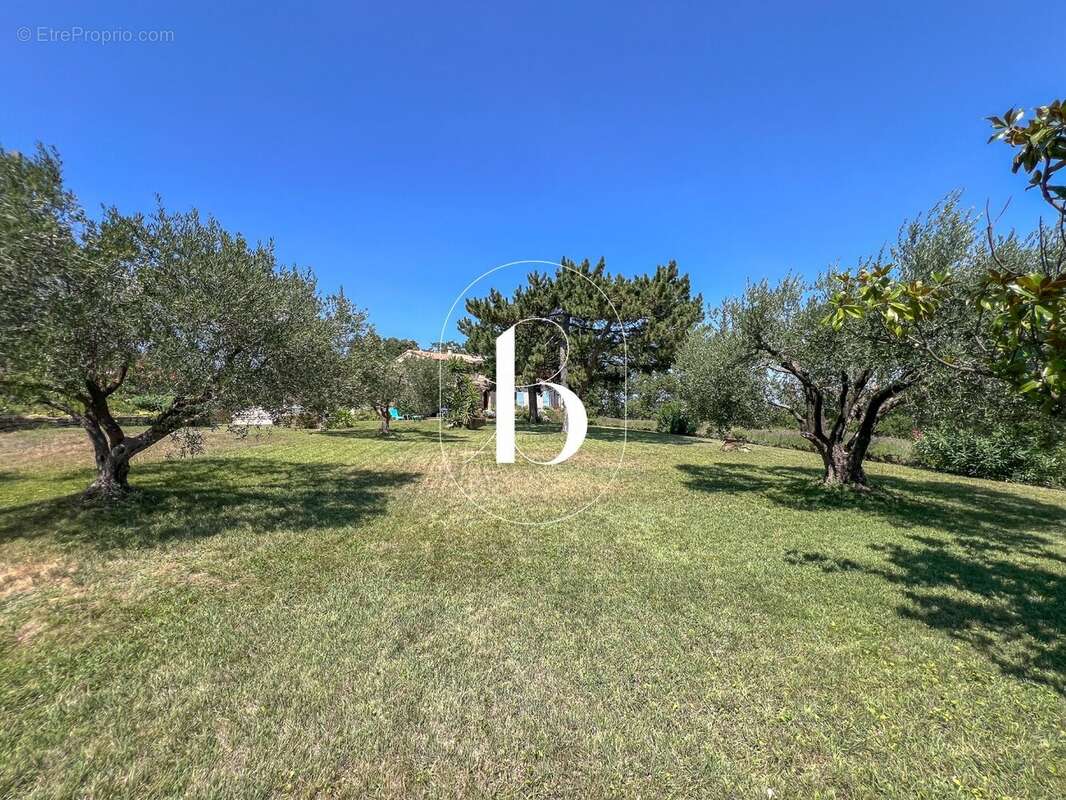 Maison 206 m² à Saint-Alexandre  - photo 29