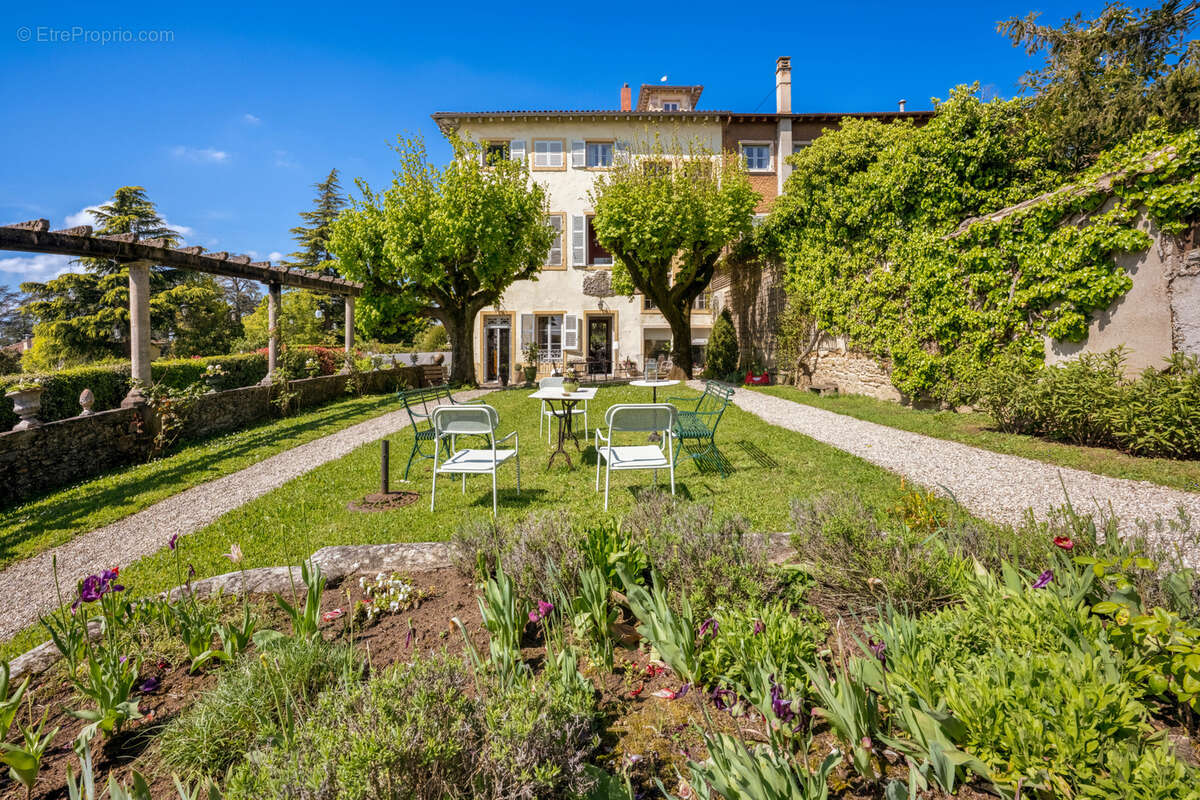 Maison à SAINT-DIDIER-AU-MONT-D&#039;OR