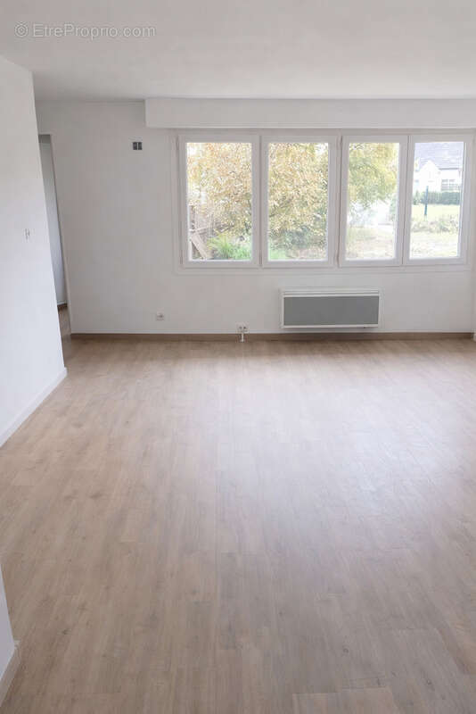 Appartement à GRENAY