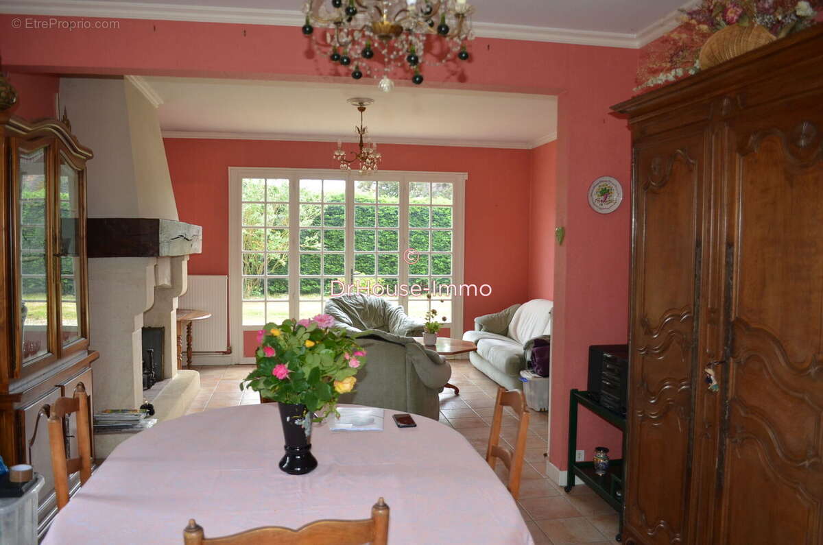 Maison 201 m² à Beaumont-Le-Roger  - photo 45