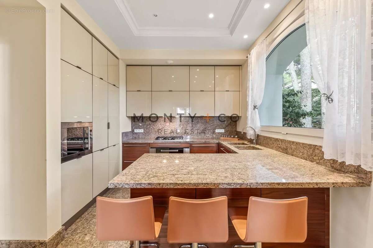 Maison à SAINT-JEAN-CAP-FERRAT