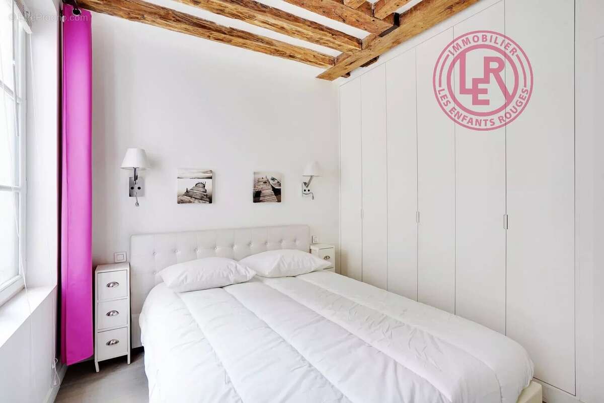 Appartement à PARIS-2E