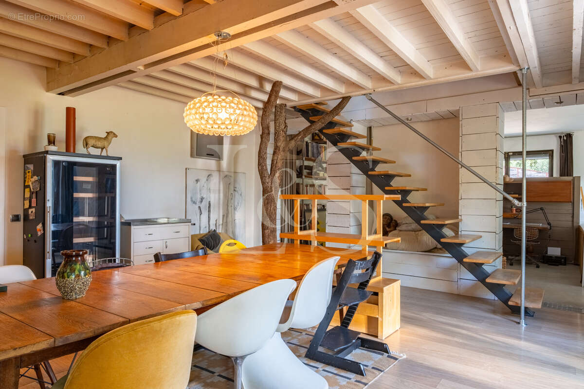Maison à ENTRECHAUX