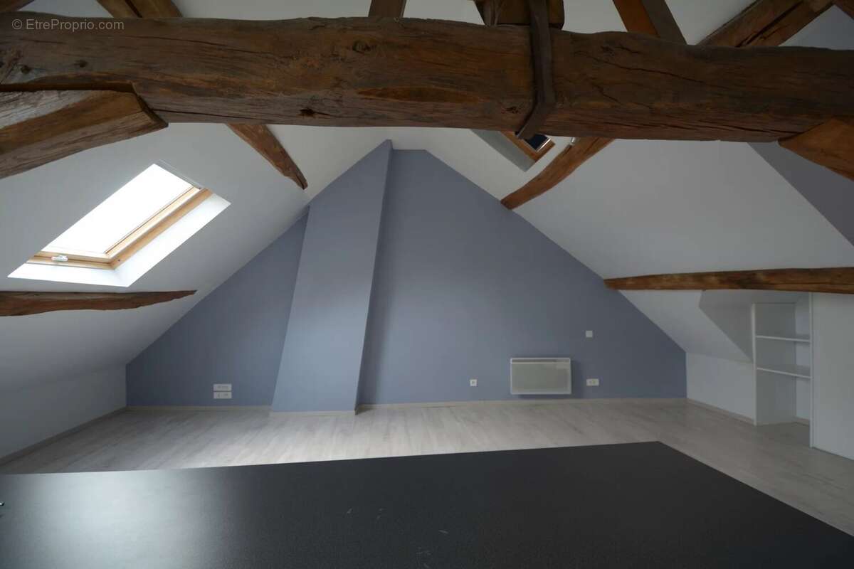 Appartement à BREUILLET