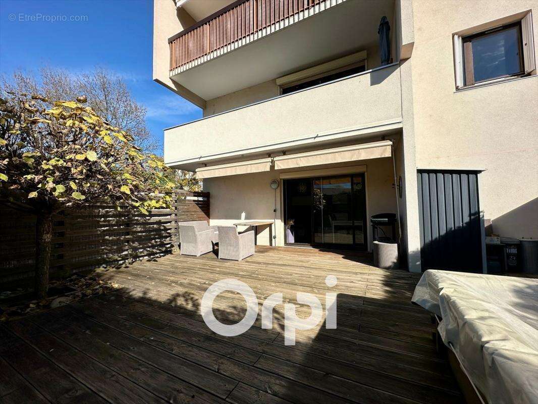 Appartement à VILLARD-BONNOT