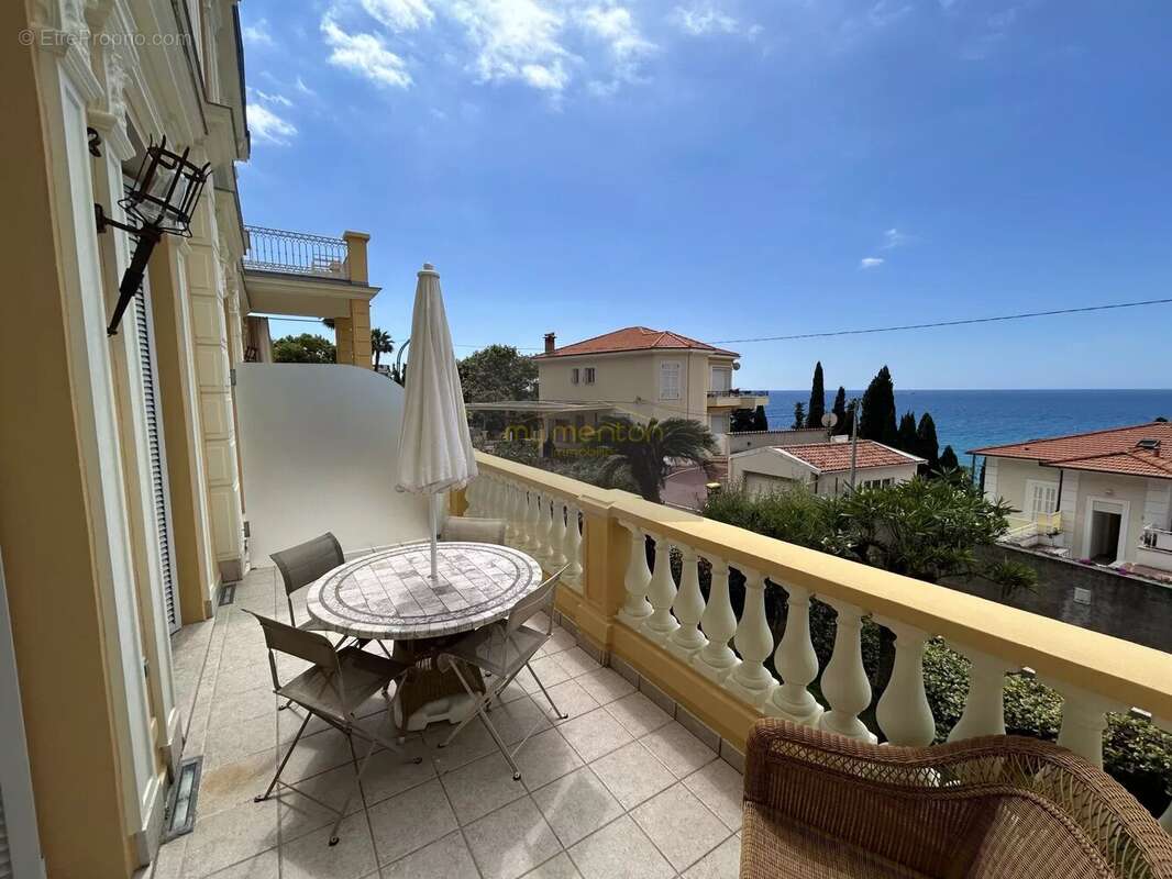 Appartement à MENTON