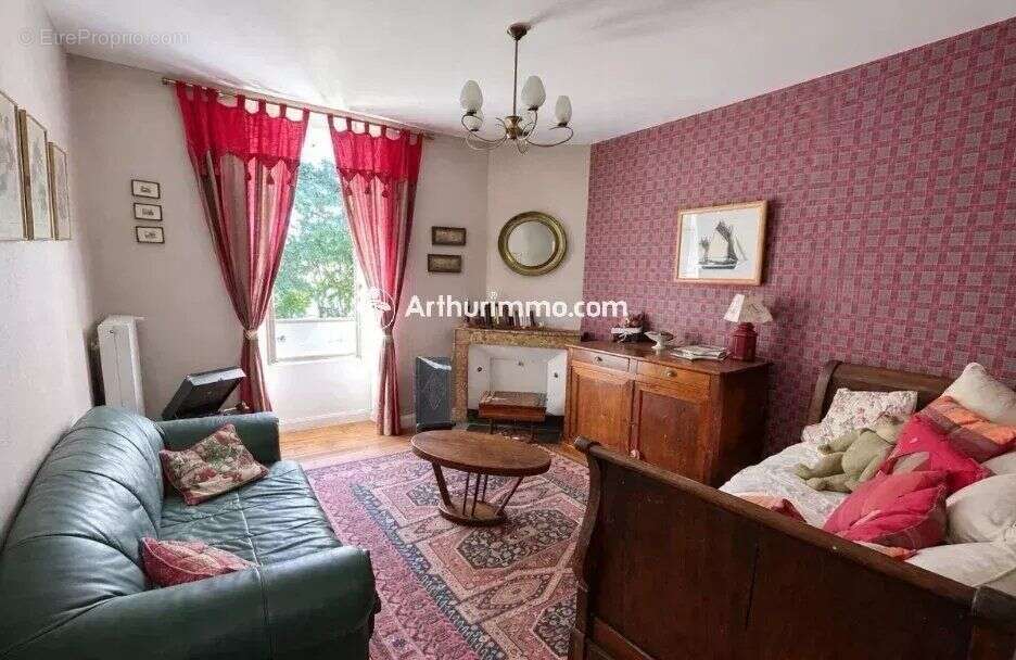 Vente Maison Saint-jean-d'angely(17400) 263 000ï¿œ - photo 8