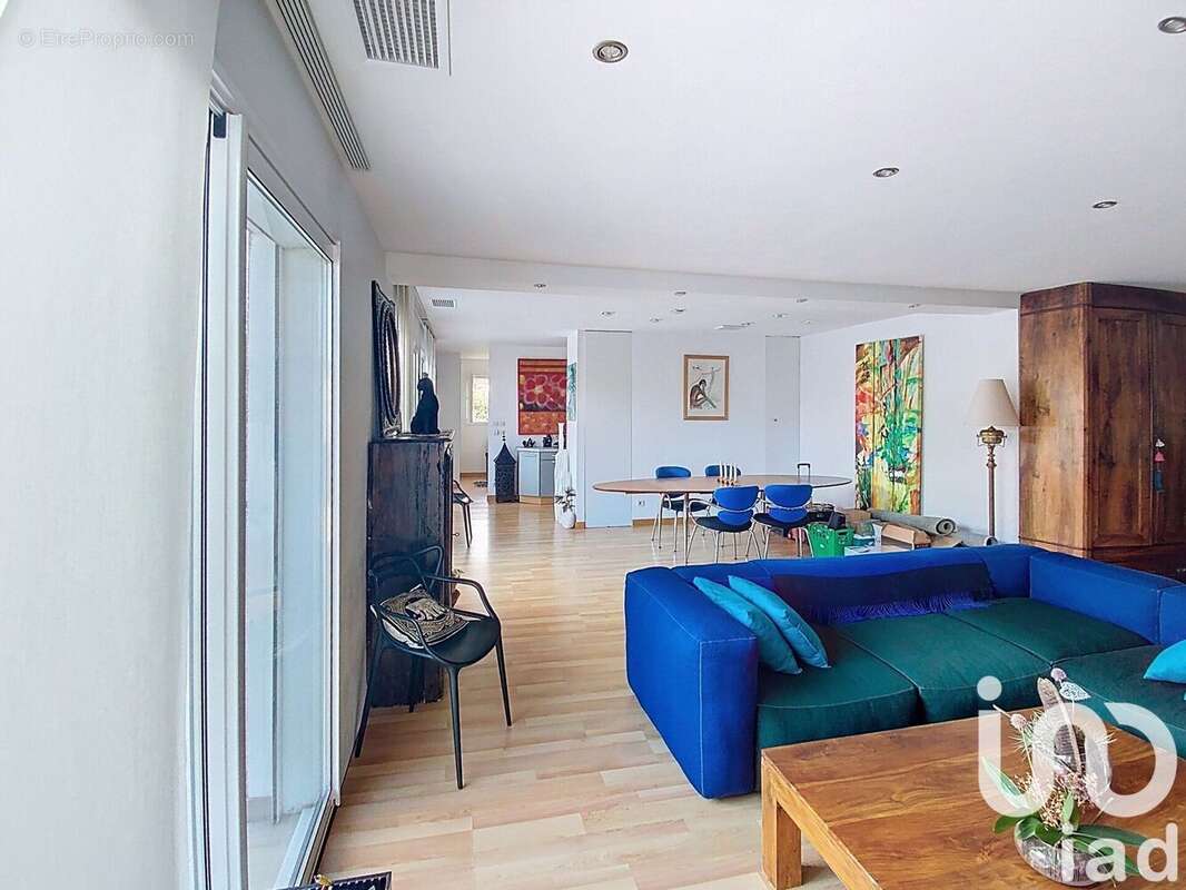 Photo 2 - Maison à LE PERTHUS